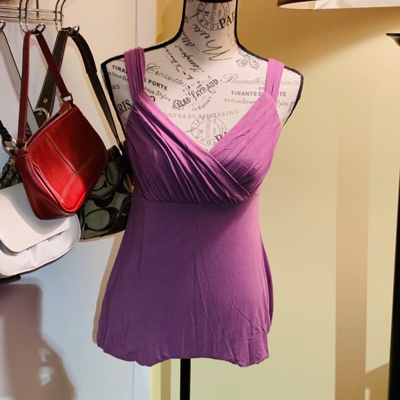 Daisey Fuentes - Purple Top - Picture 2 of 5